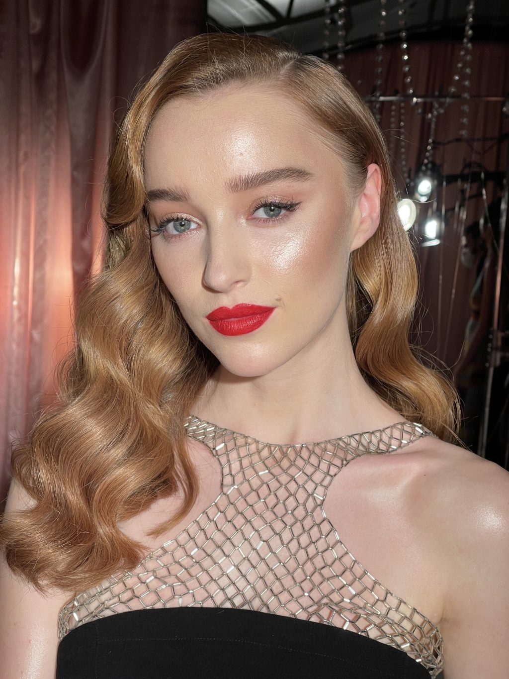 Phoebe Dynevor Stylectory